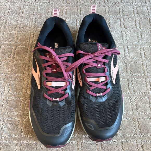 Brooks Cascadia 15 Trail Running Shoes - Women's 12 B - Black Pink 1203311B087 - Picture 2 of 8